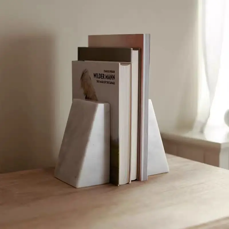 Fully Customized Made Best Onyx and Marble Bookends Villa Art Decoration Marble Ornaments