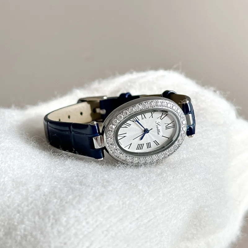 Oval Diamond Quartz Women's Watch OM-261095