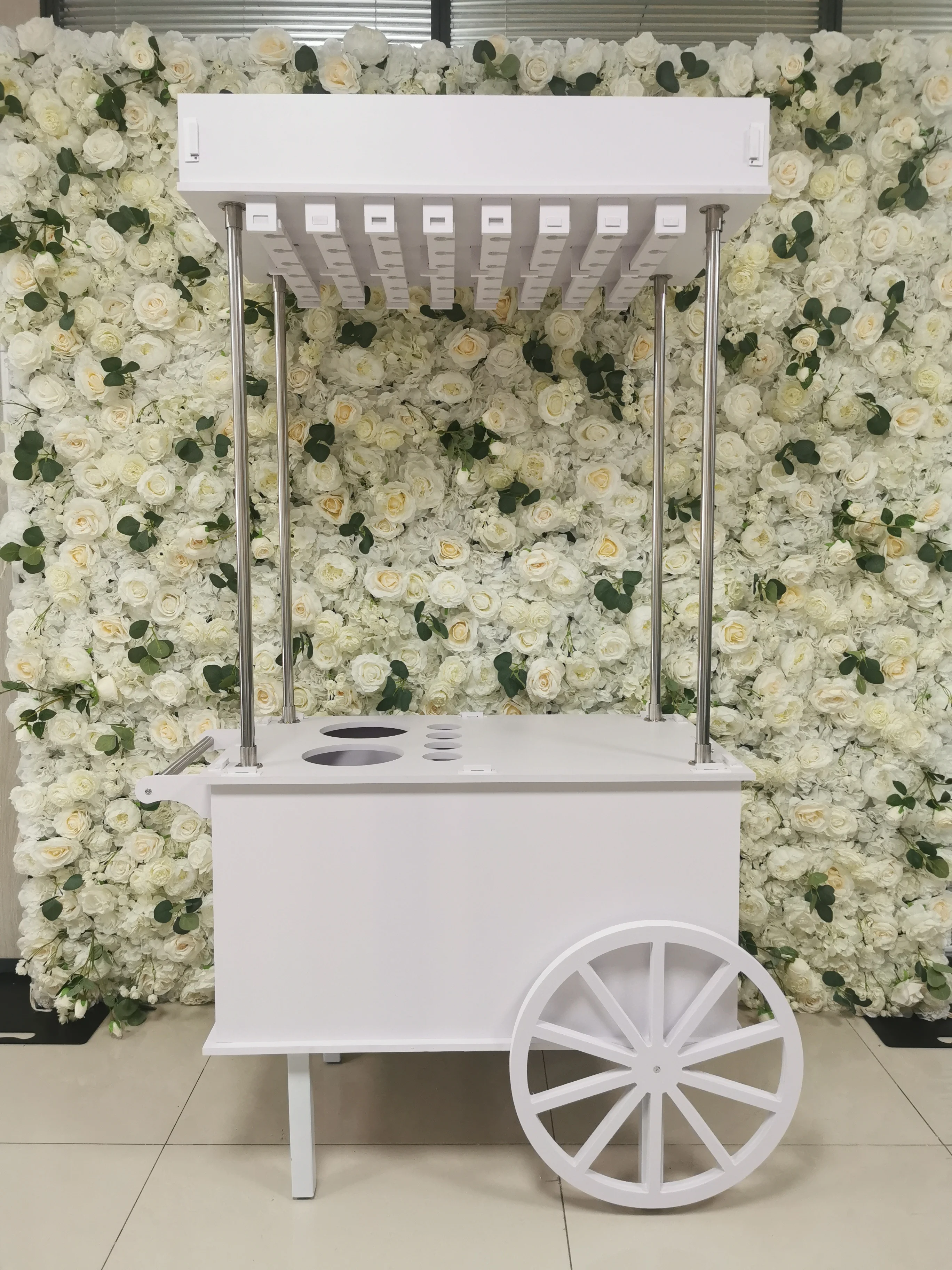 Elegant White Candy Display Cart with for Champagne Flowers and Dessert Bars Wheels Wholesale Wedding Decorations