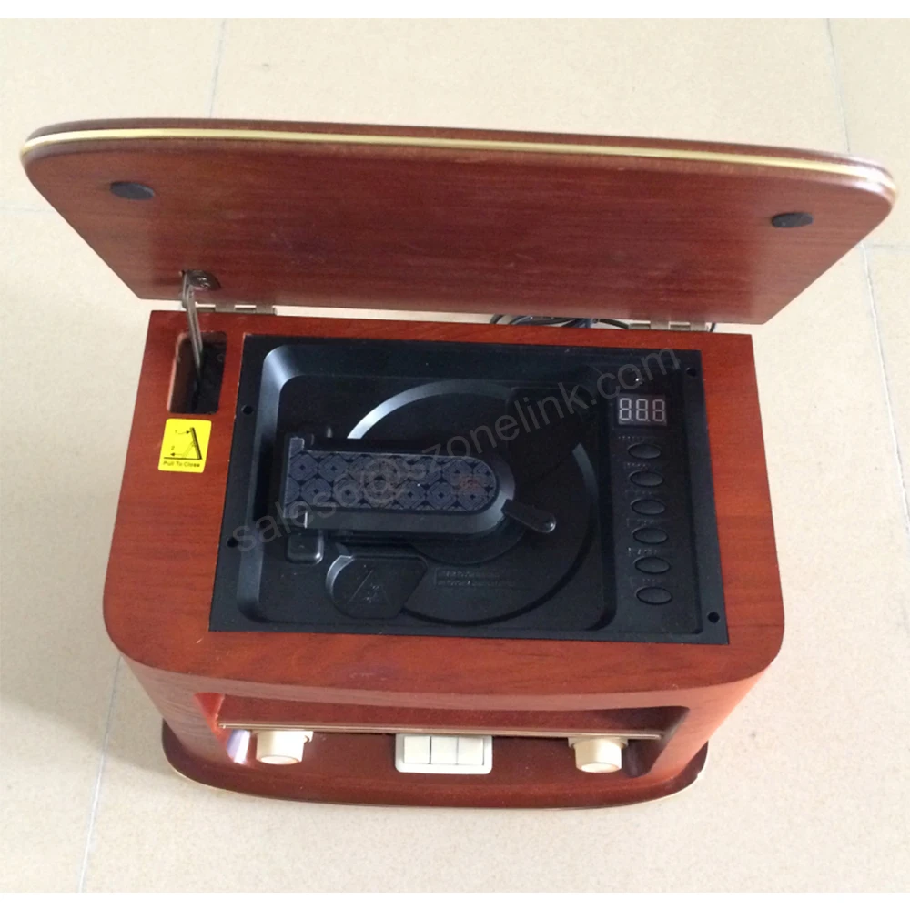 Nostalgic Wooden Mini Portail Bluetooth AM FM Radio with Pigtail Antenna