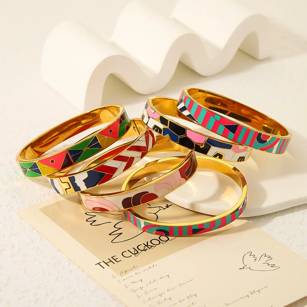 French Vintage Painted Enamel Titanium Steel Bracelet Waterproof Stainless Steel Plated 18k Gold Personality Bracelet Jewelry