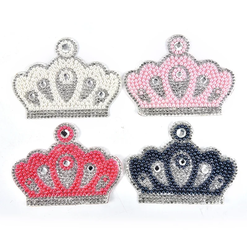 Royal ready design free sample White crown rhinestone heat logo iron on patches for clothing