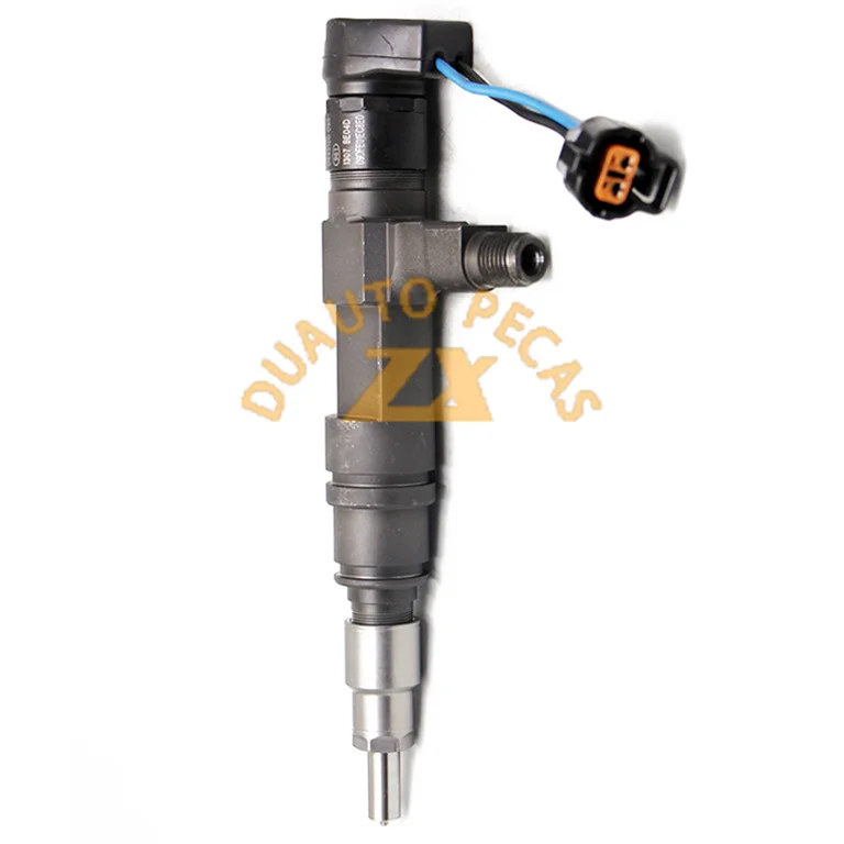 4個の燃料インジェクターノズル 093500-5700 23600-69105 コモンレール