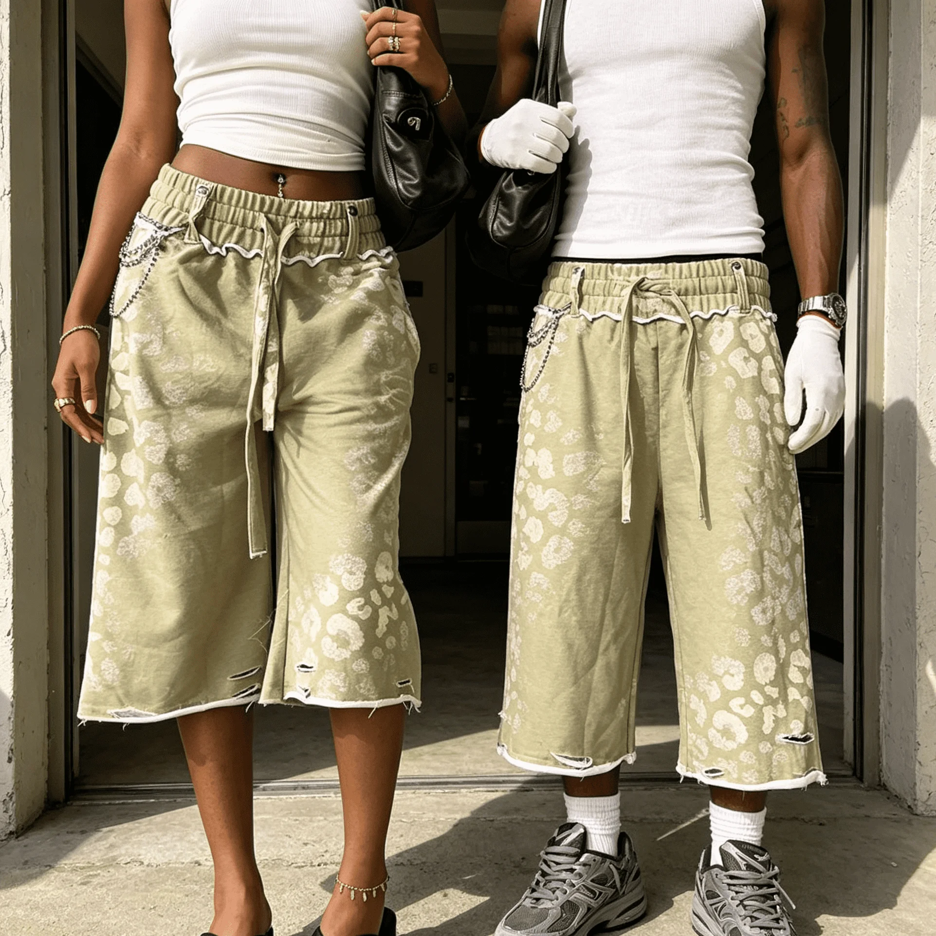 Custom Factory Printing Leopard Streetwear Cotton Capris Pants Raw Hem Casual Baggy 3/4 Sweat Pants Summer Long Shorts for Men