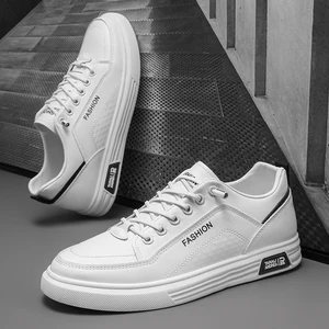 High Quality White Men's Board Shoes Lightweight Soft Soled Casual Shoes Breathable Walking Shoes for Unisex