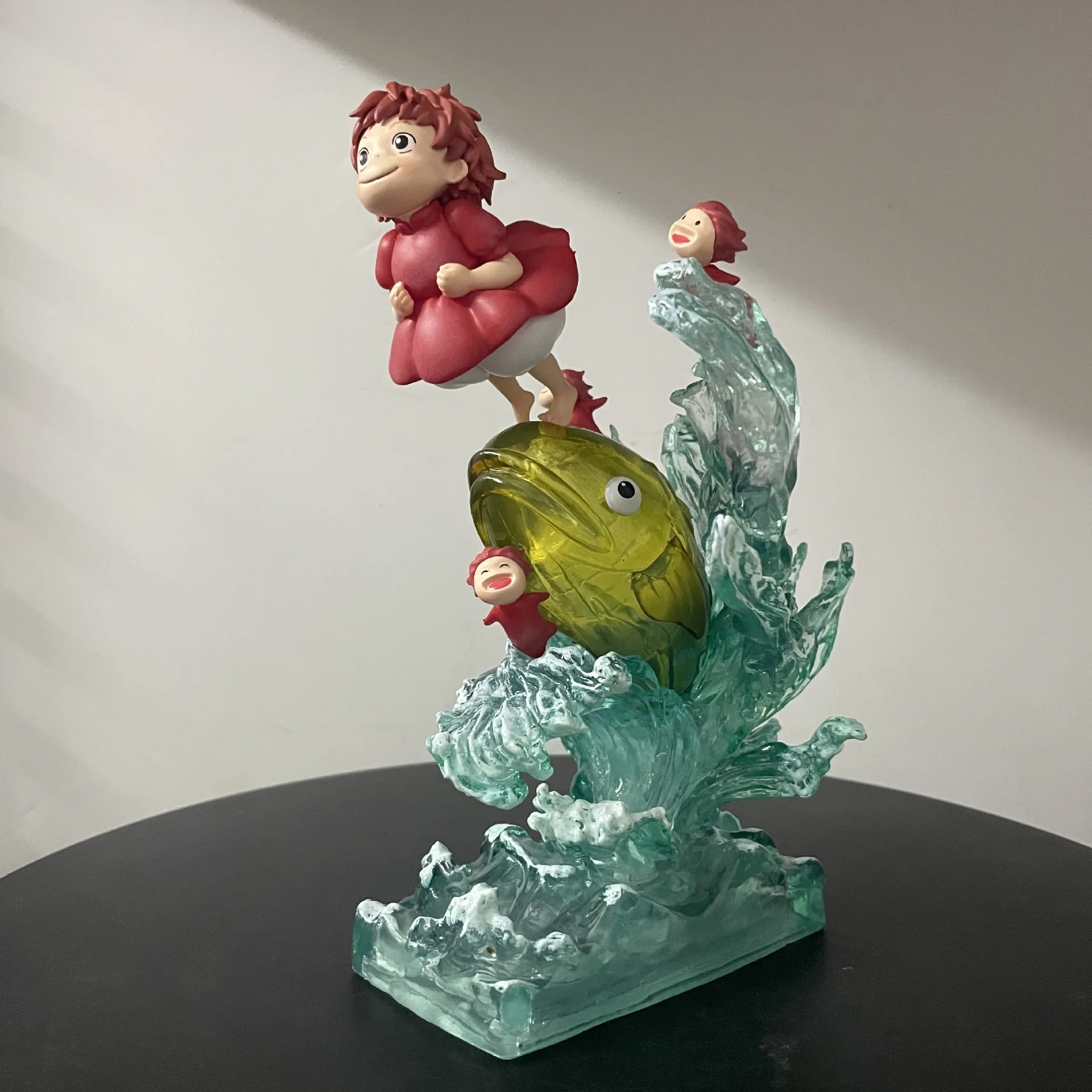 ChicaBiドール Ponyoちゃん 21cmボディ 21CM Ponyo Figurine - Cute Girl Anime PVC Model Doll with Light