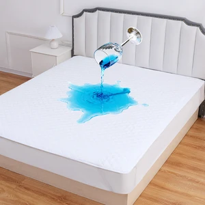 Quilted 230GSM Queen Size Mattress Topper Waterproof Air Permeable Thicken Mattress Pad Protector for Hotel Mattress Protector