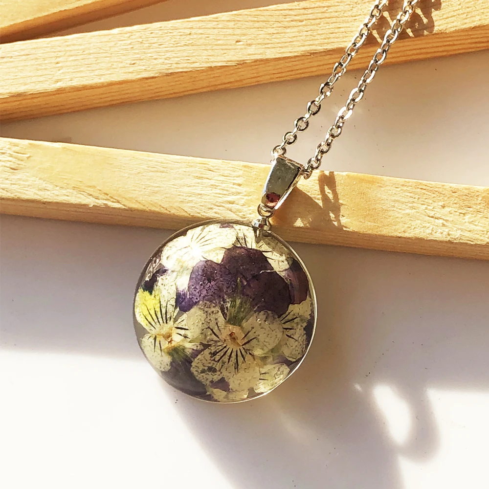 pendant necklace pansy purple flower resin yellow Dried