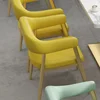 Chaise jaune