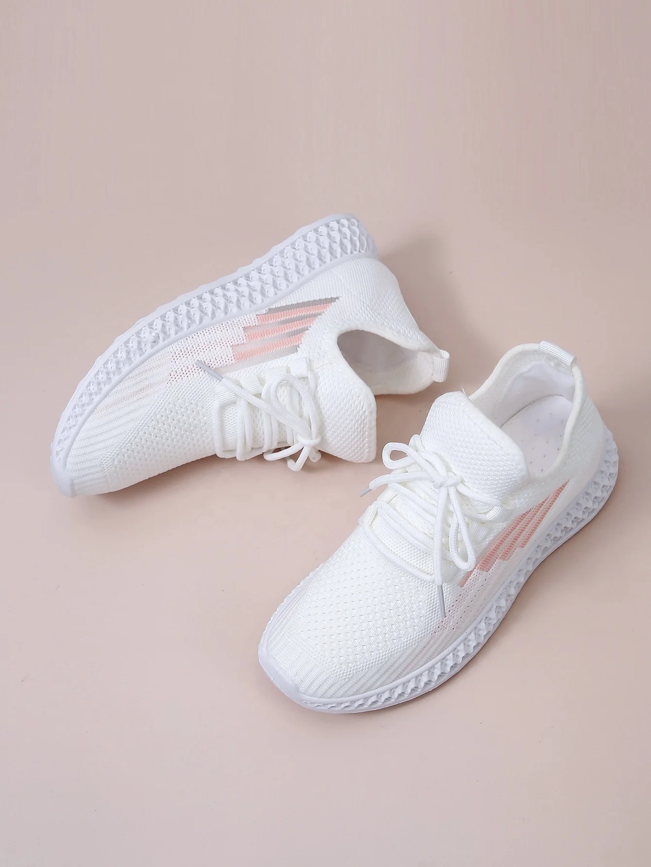 Последняя мода дешевая цена женская спортивная обувь женские кроссовки для бега обувь