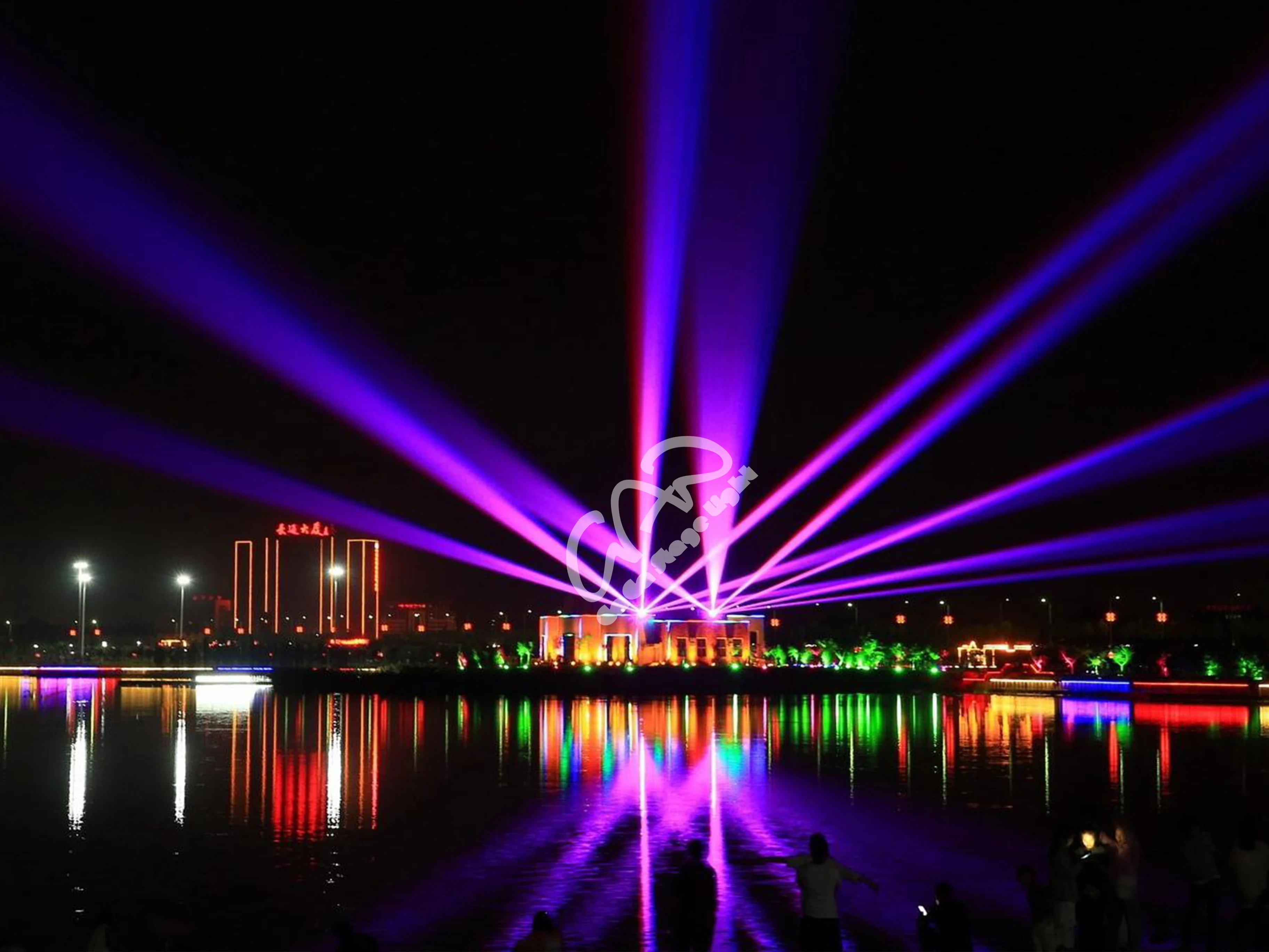 30W 40w 50wRGB防水レーザーライトプロジェクター屋外レーザーショー