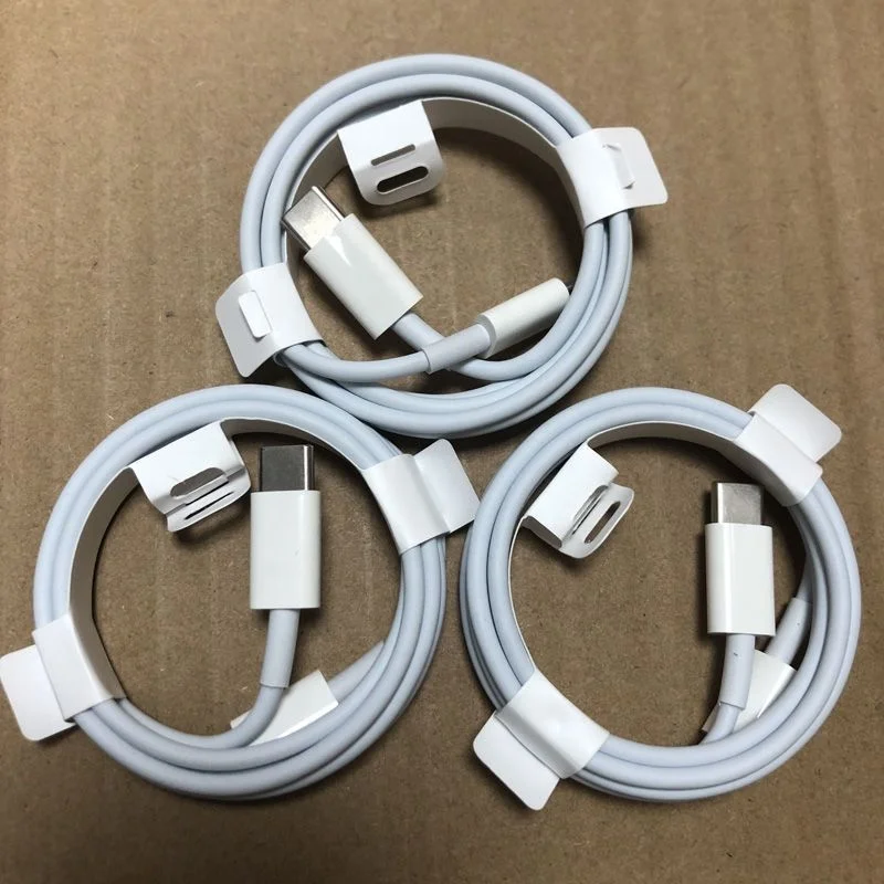 Адаптер зарядного устройства Type-C 20 Вт