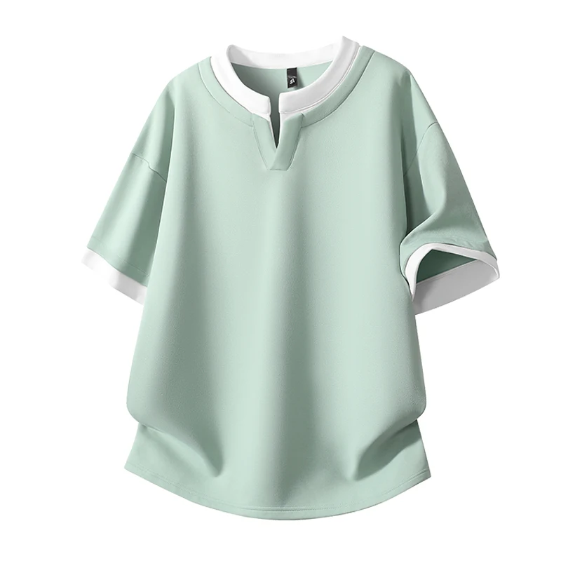 Color-blocked trim V-neck short-sleeved regular fit T-shirt, 100% polyester, breathable, moisture-wicking, casual summer T-shirt for men.