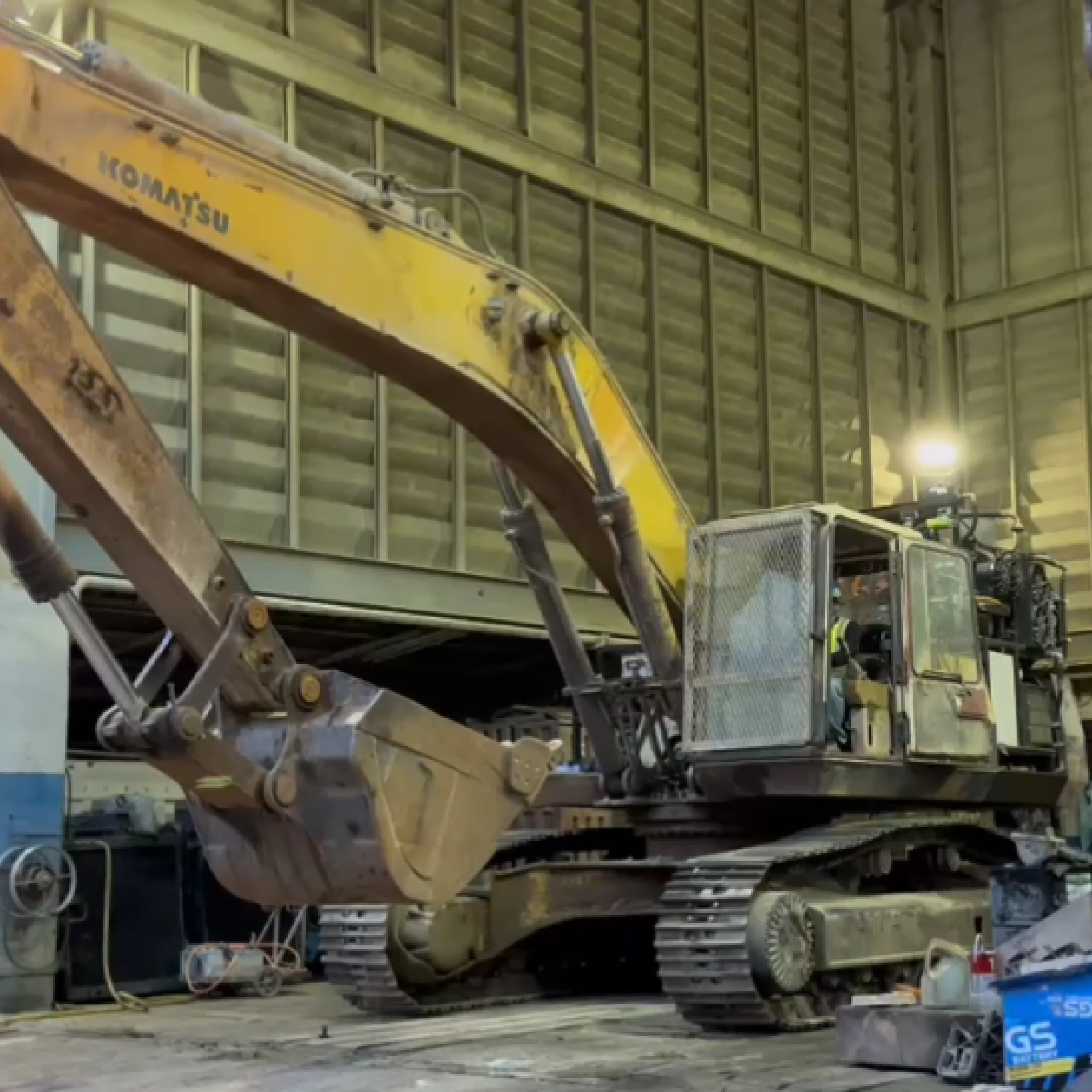 Full Electric Vehicle Controller 18t 80kw New Energy Vehicle Pmsm Ev Conversion Kit for Excavator Truck