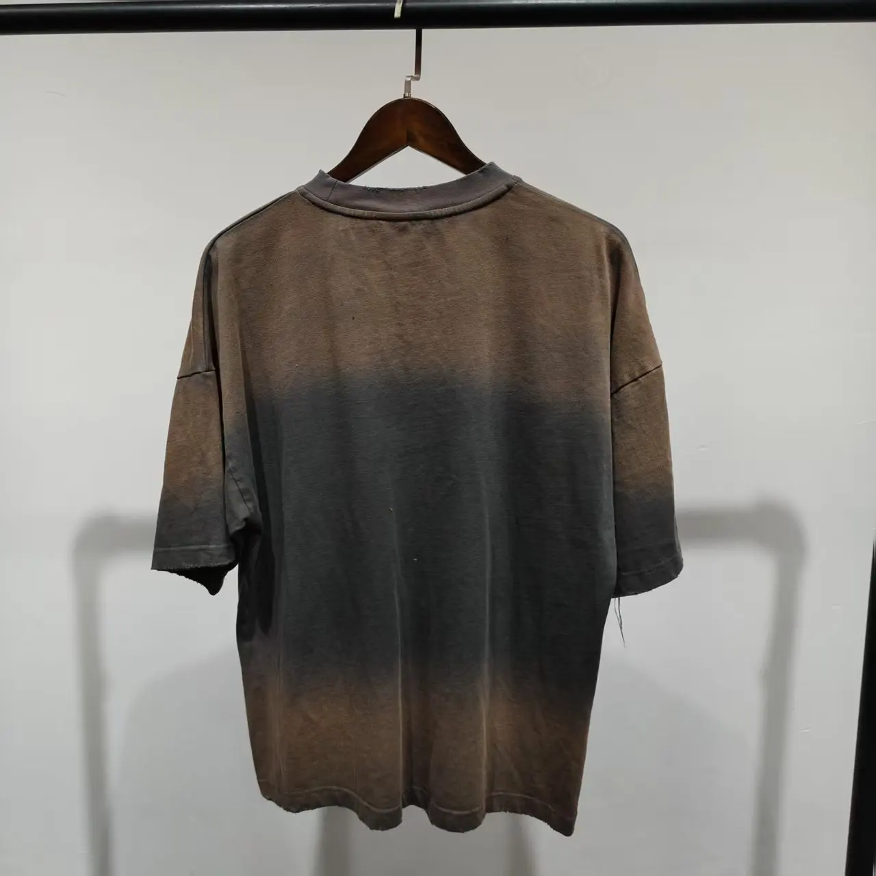 Custom Heavyweight French Terry Men's 100% Cotton Distressed Short Sleeve Acid Washed Loose Casual Long Vintage T-Shirt gallery 2