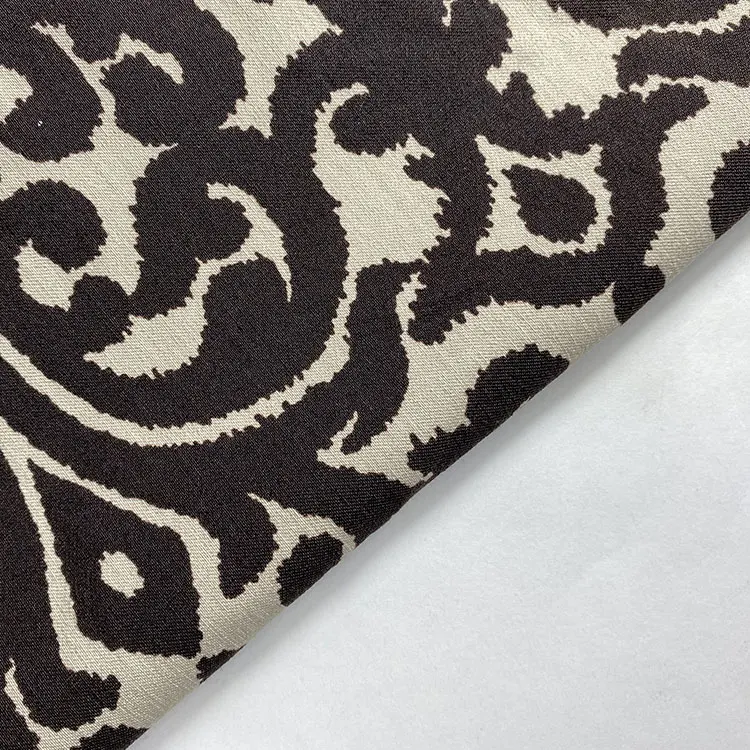 Штаны и брюки из вискозы и нейлона с принтом Harvest