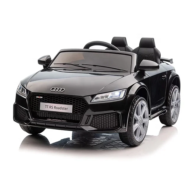 Auto elettrica per bambini Audi TTRS con licenza giocattoli