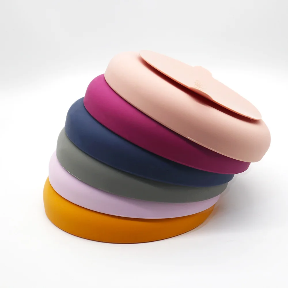 New Anti-Slip Silicone Suction Cup Dog Bowl Slow Food Bite-Resistant and Drop-Resistant Pet Dog Food Utensils manufacture