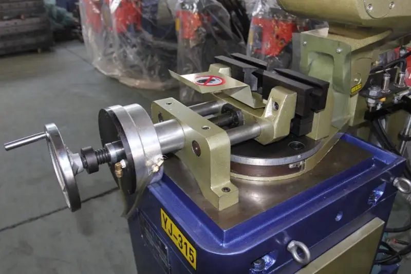  Pneumatic nc circular sawing machine for metal pipe
