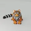 Tigre negro y naranja