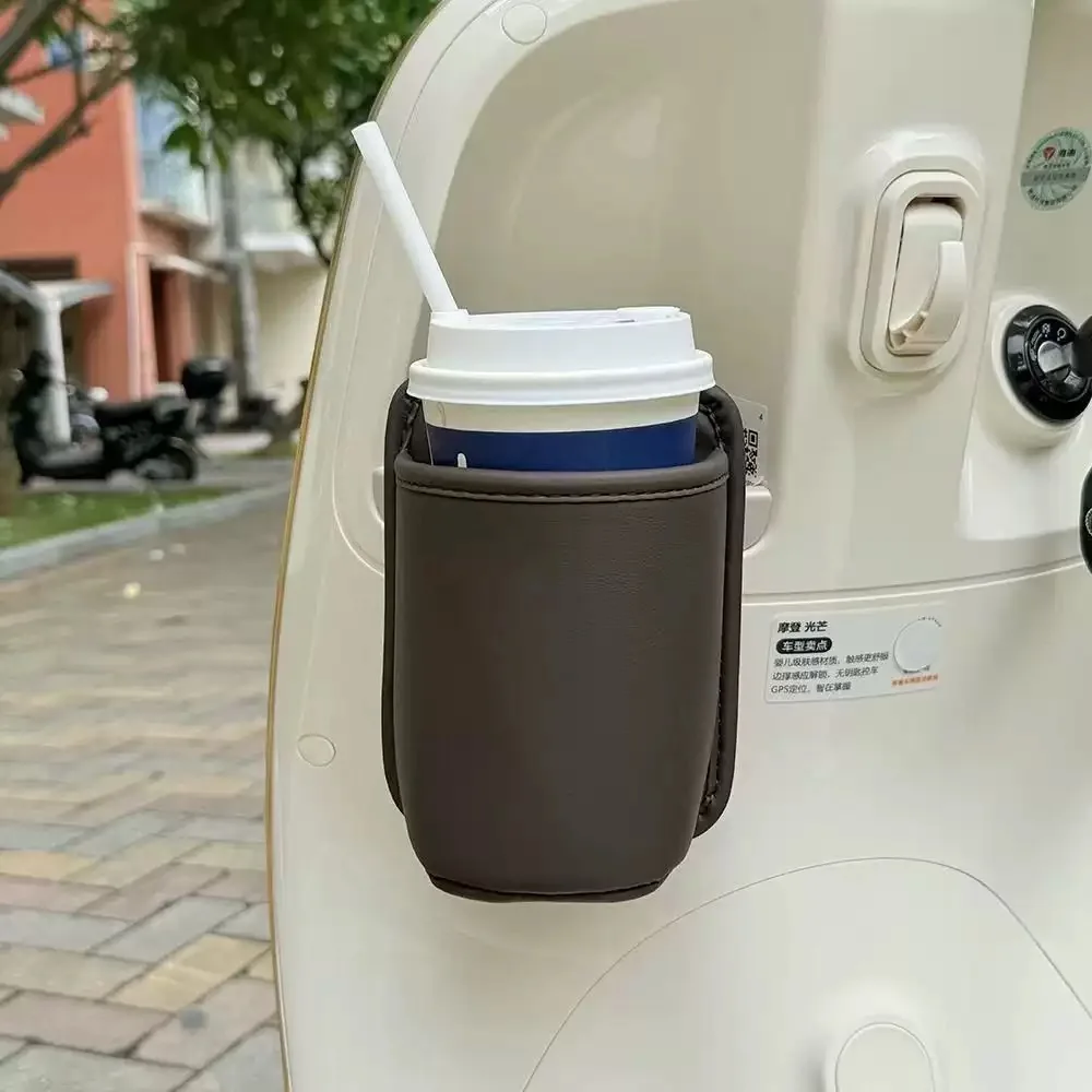 Koifung Universal Car Door Seat Back Cup Holder Storage Bin PU Material Back Clip Design Water Cup Organizer