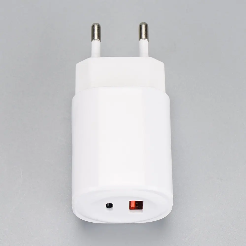 EU/Europe Plug 1 USB-A + 1 USB Type-C White Travel/Wall charger 110V-230V 2052