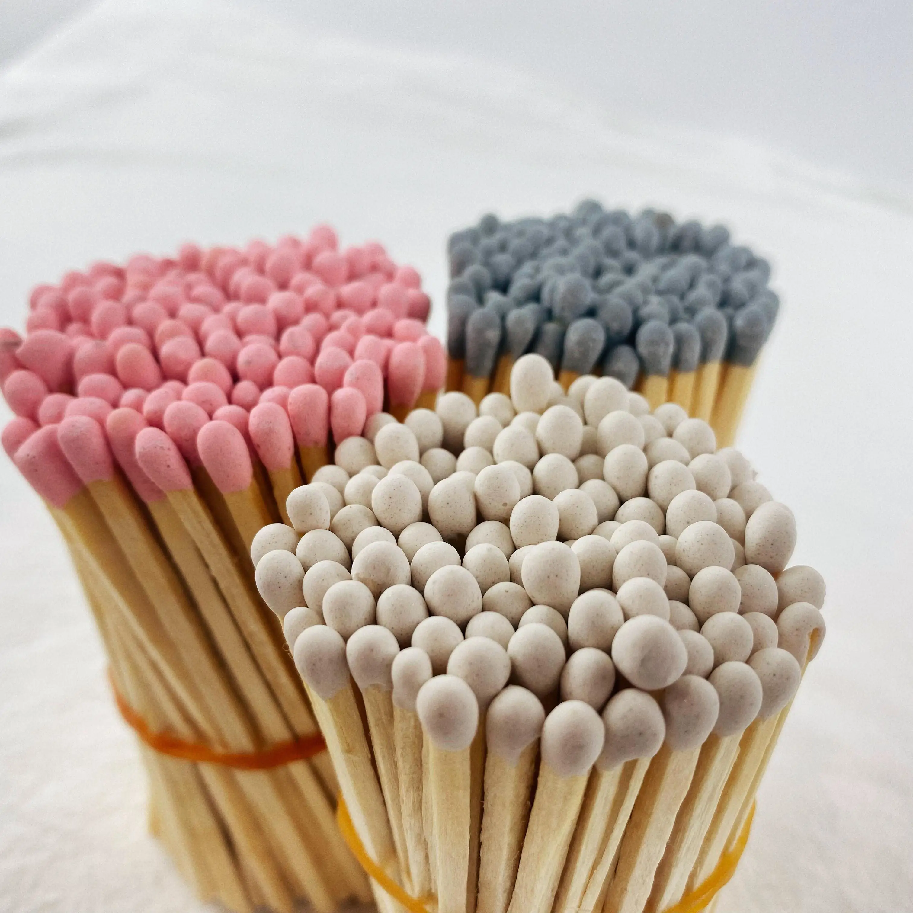 High Quality Matches Factory Color Matchstick Wooden 2-3-4 Inch Safety Stick Colorful in Bulk Custom Luxury Matches for Hotel