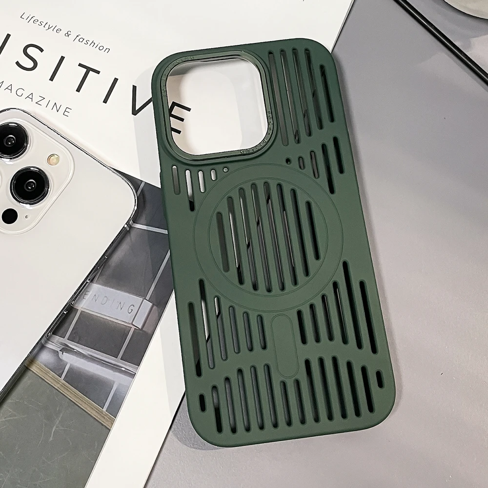 Rimowa Polycarbonate Cactus Green Groove Case for iPhone 12 Pro Max in  Polycarbonate - US