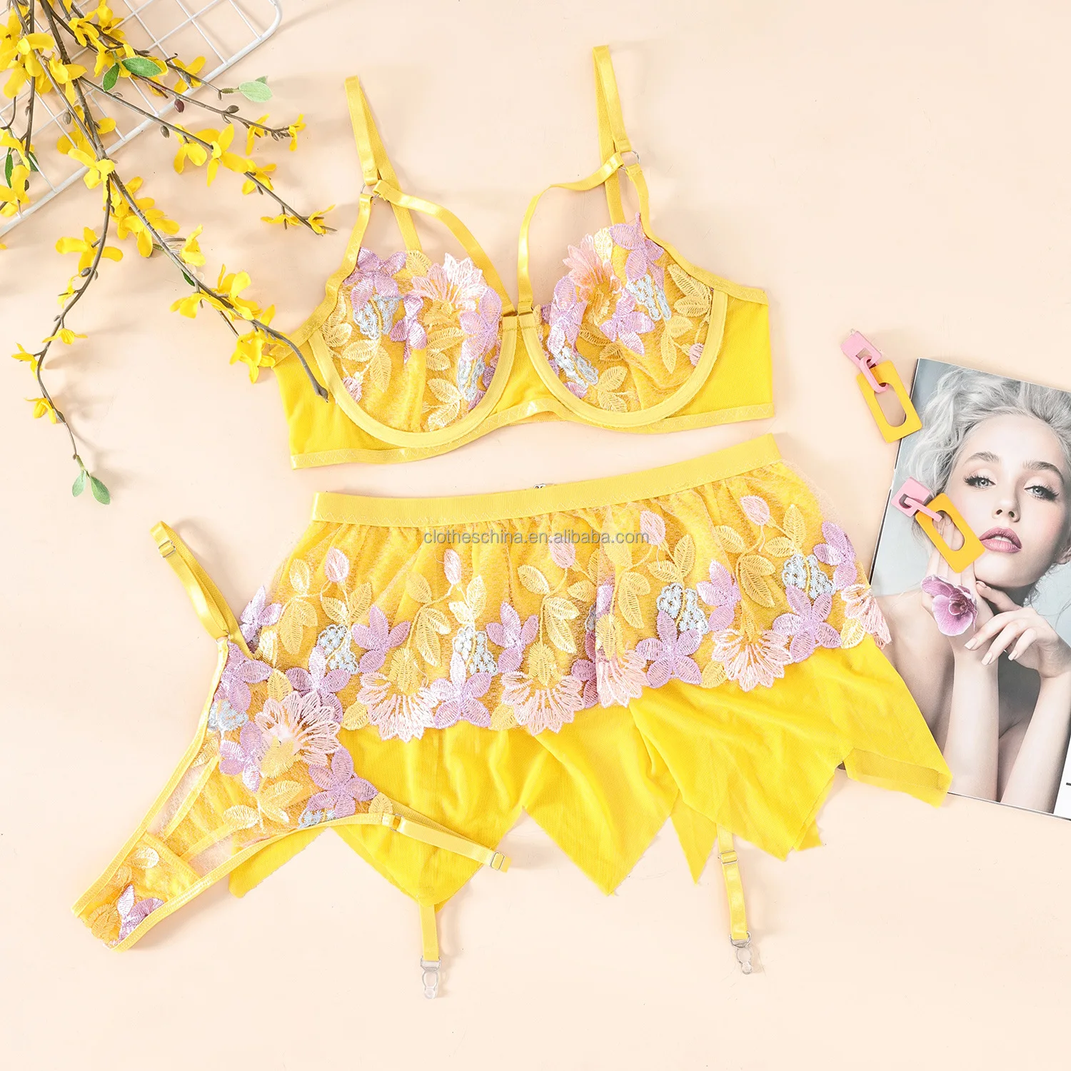 Chuangerm Oem 2023 Hot Selling Lingerie Sexy Colorful Flower Embroidery