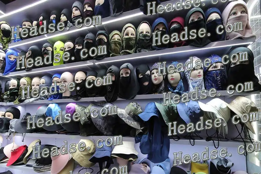 Hat shop displays head models