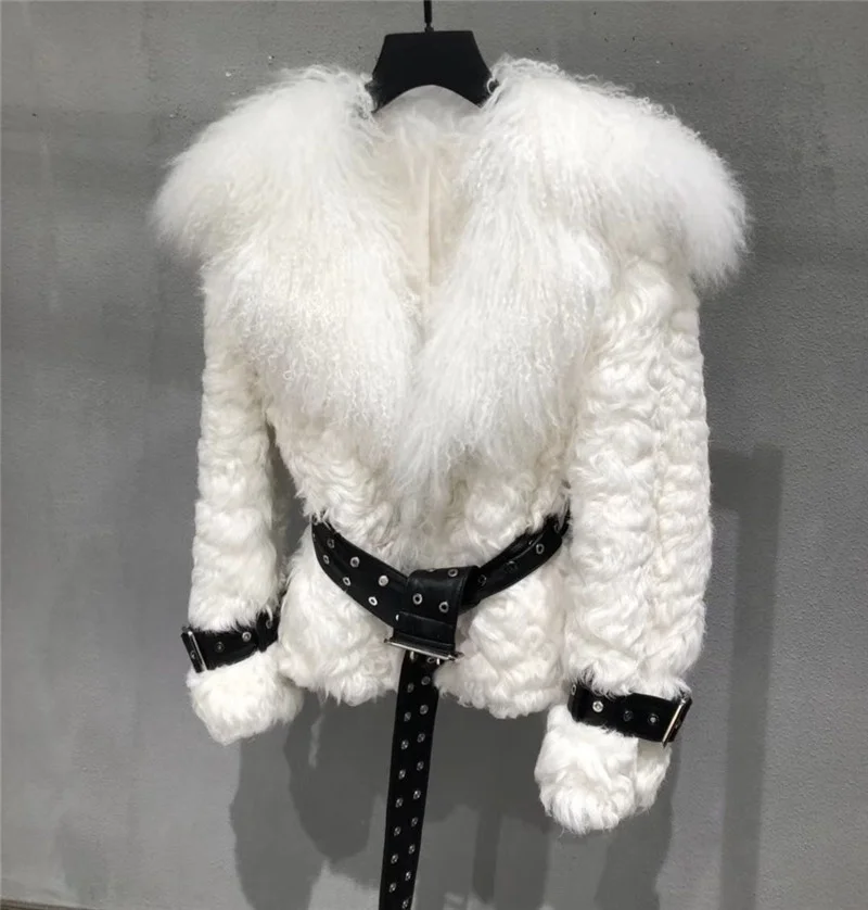 fluffy collar coat