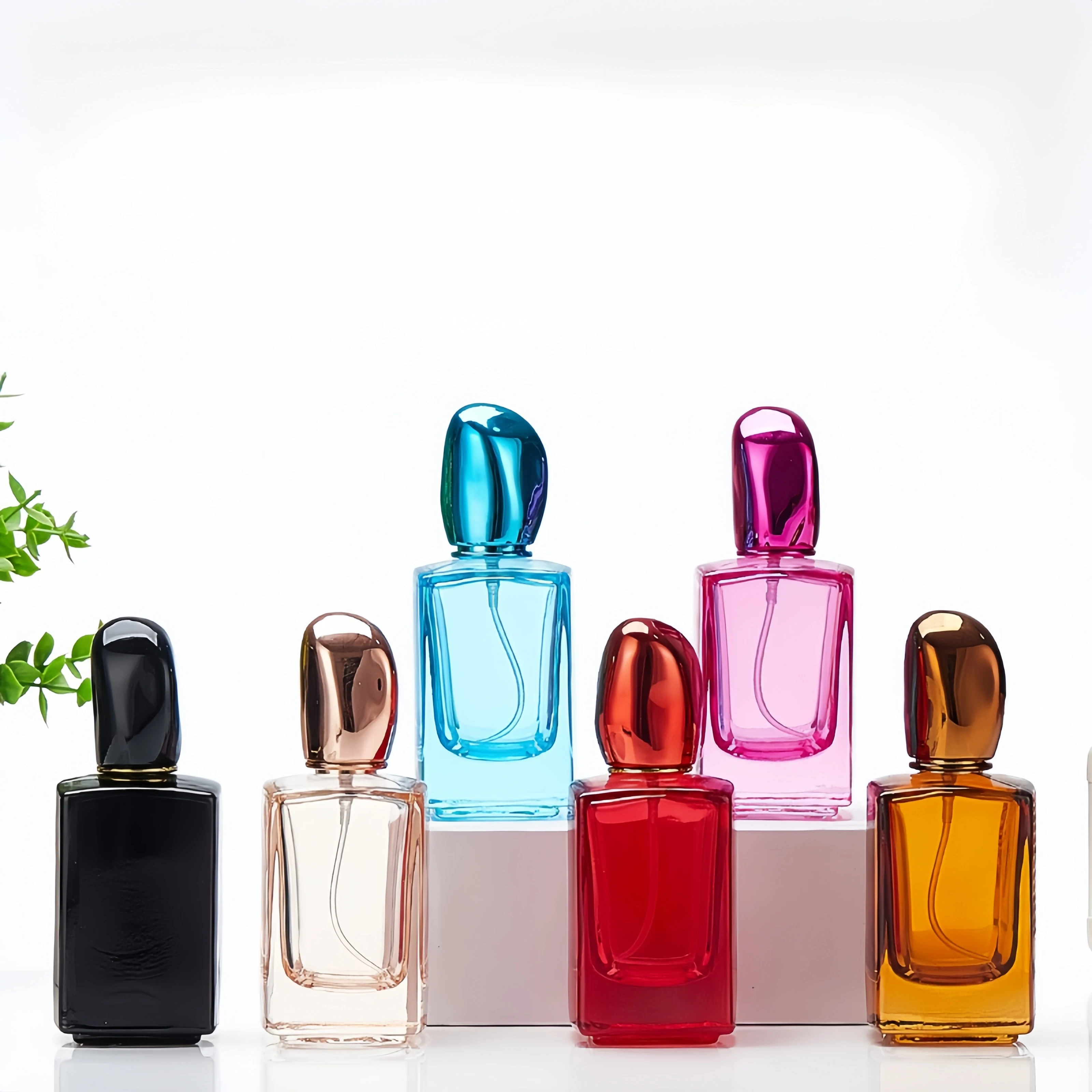 Mini Portable Glass Perfume Bottle 30ml/50ml Square Screw Cap Packaging Perfume Bottle Screen Printing