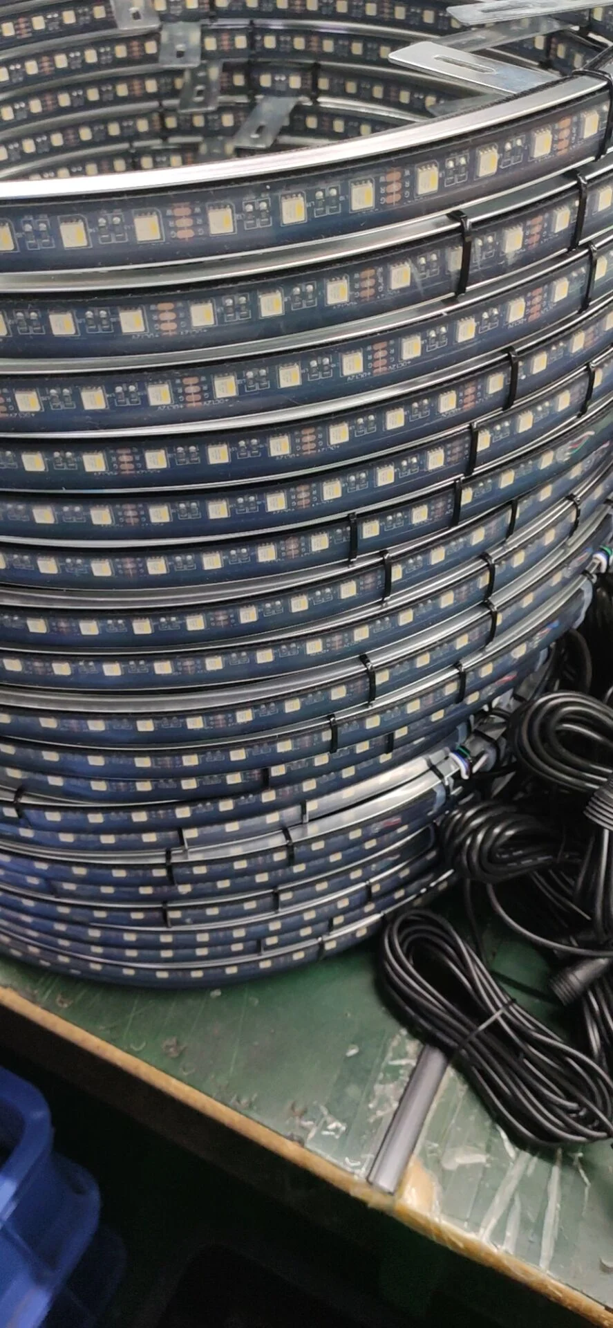 4X IP68 Double Side 17.5" RGBW  Wheel Lights Chasing Flash For Truck