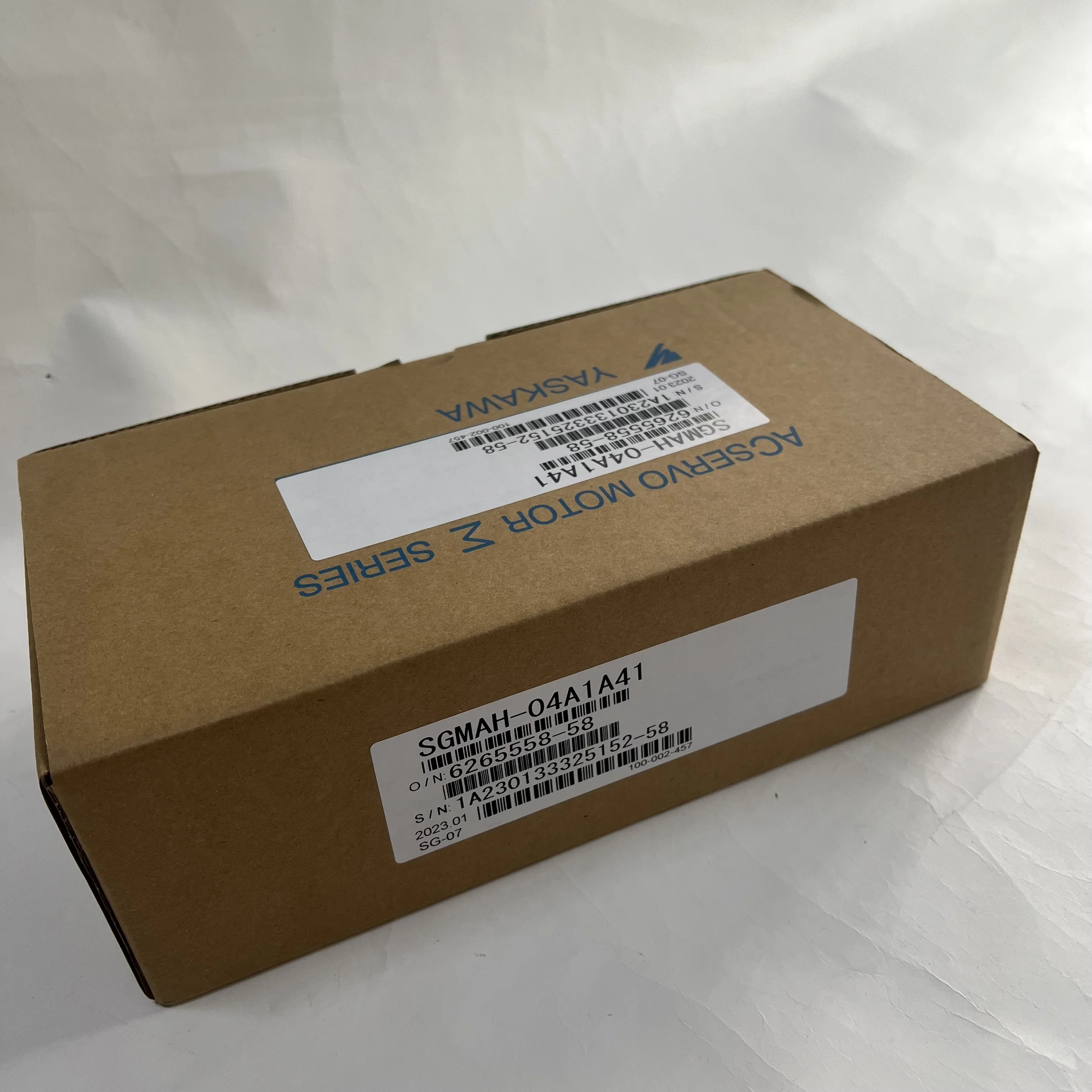 Yaskawa AC Servo Motor SGMAH-04A1A41