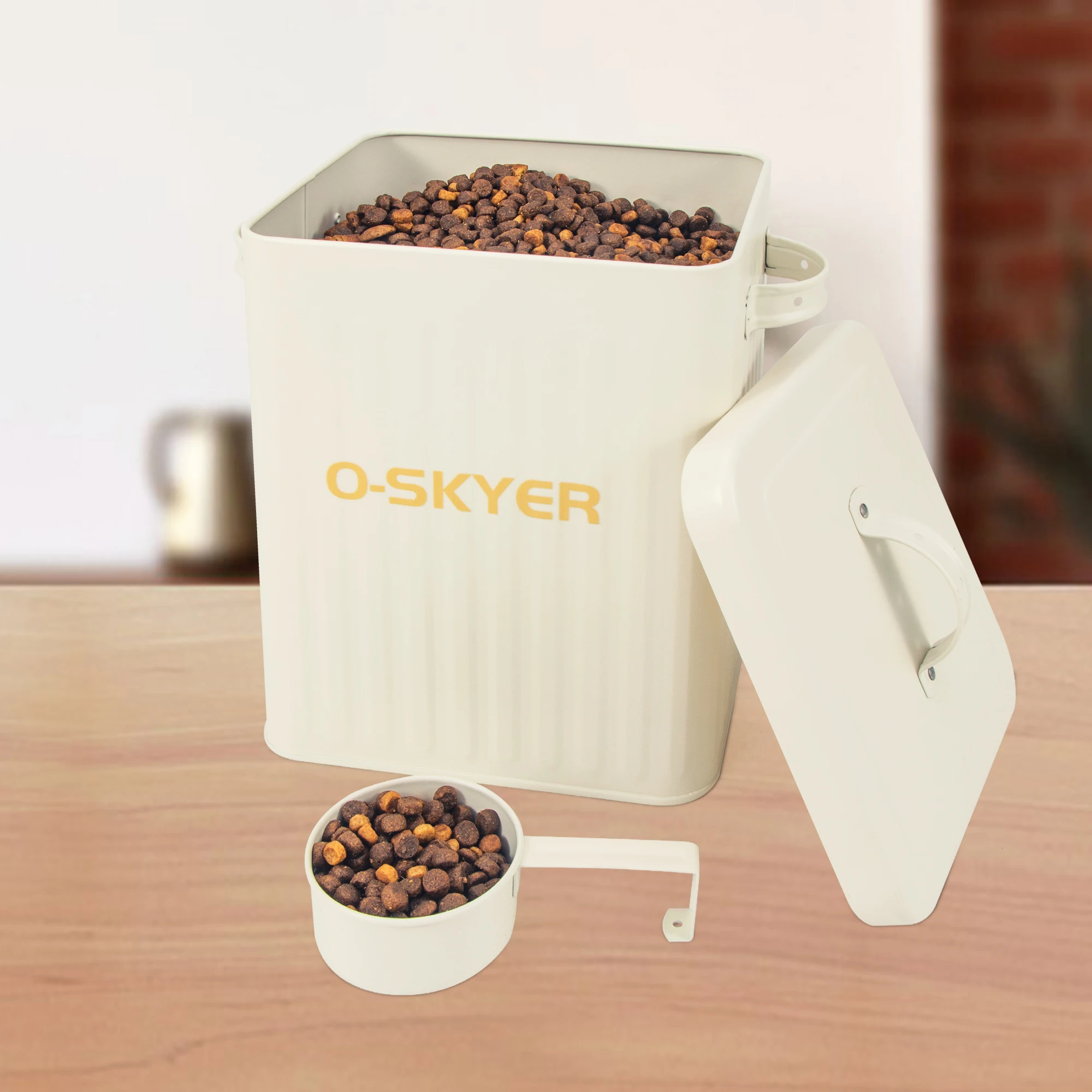 Fashion with Lid Pet Food Bucket Sealing up Storage Container Metal Pet Food Storage Tanks