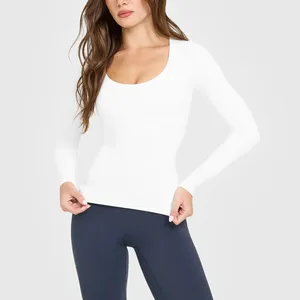 Custmon Breathable Plus Size Women's T-Shirt Quick-Dry Yoga Wear Scoop Neck Long Sleeve Fitness Yoga Top with Built in Bra Shelf