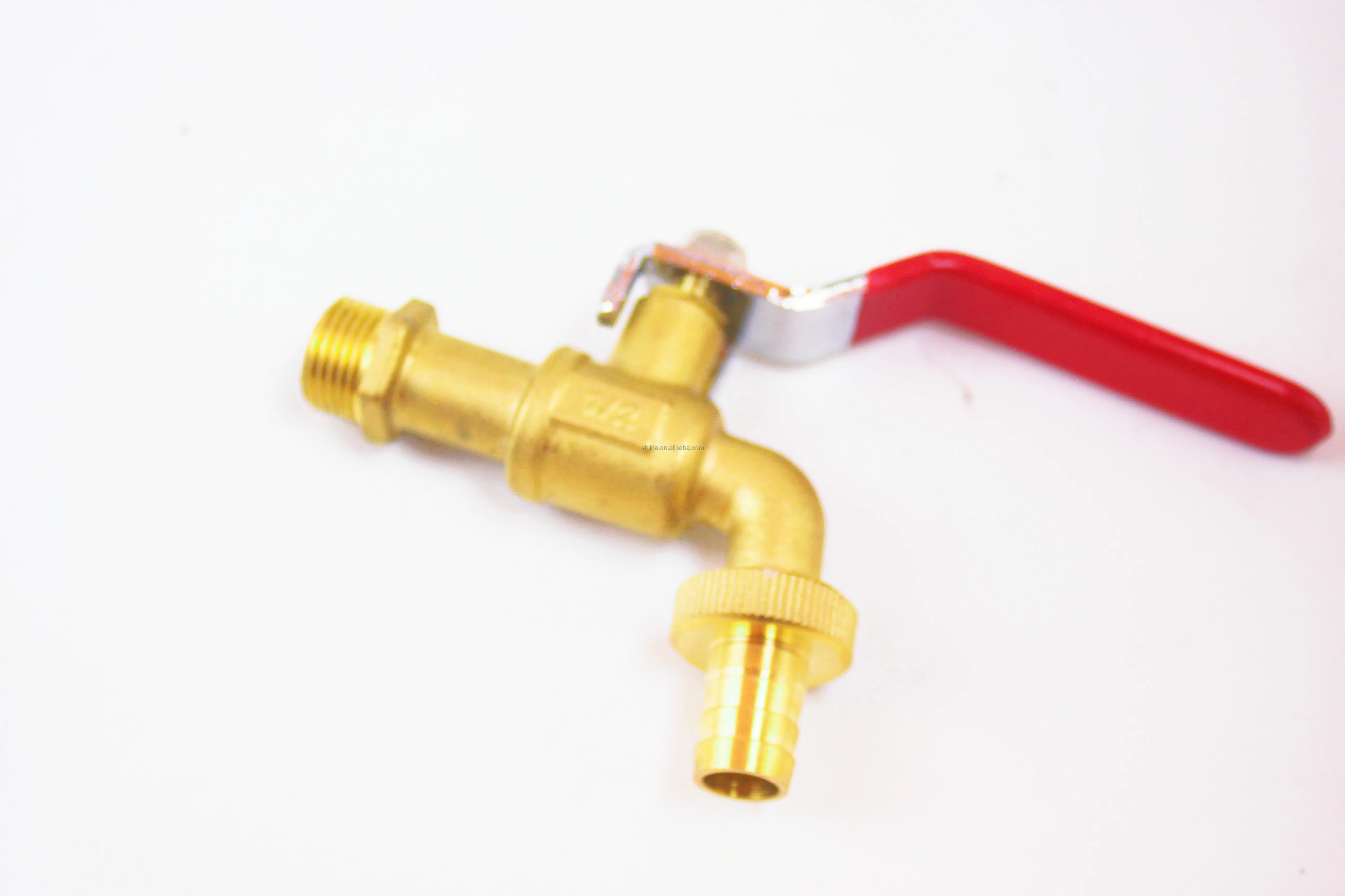 Long Handle Aluminum-Handle Brass Water Tap Brass Bibcock Faucet Taps for Basin Use