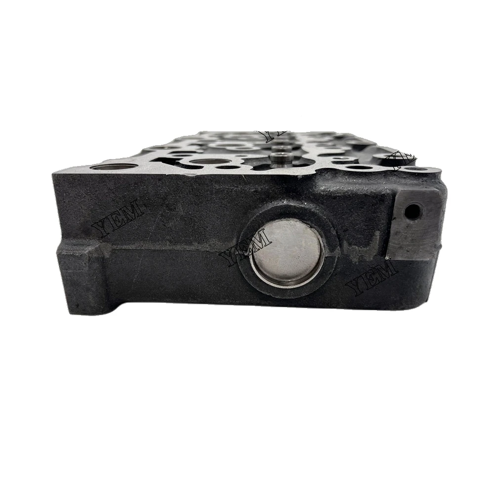 D1403 Cylinder Head for Kubota Cylinder Head Diesel Engine Spare Parts