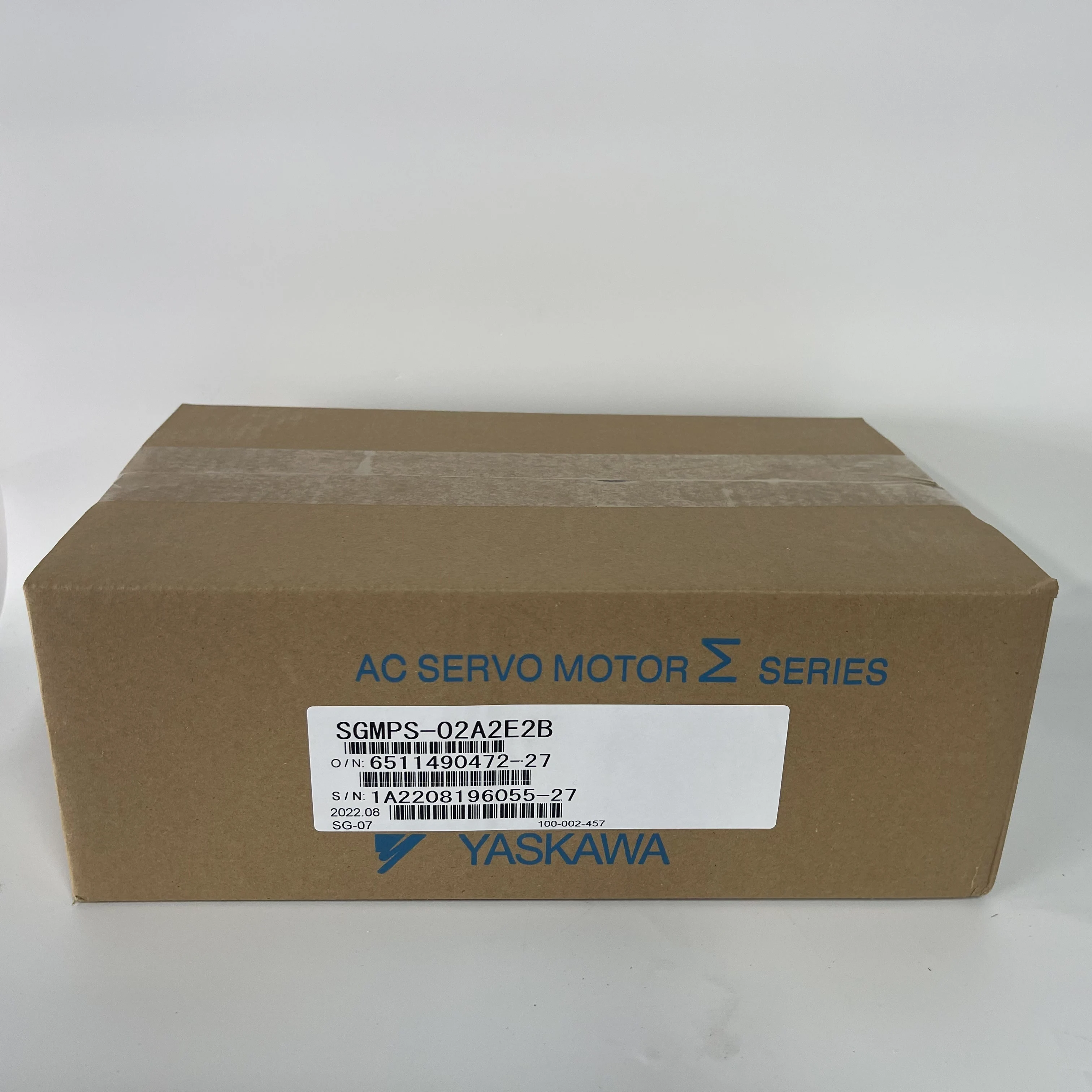 YASKAWA AC Servo Motor SGMPS-02A2E2B YASKAWA AC Servo Motor SGMPS-02A2E2B