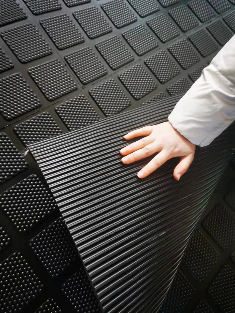 Non Slip Thick Rolled Rubber Mat For Cow/horse/cattle/livestock