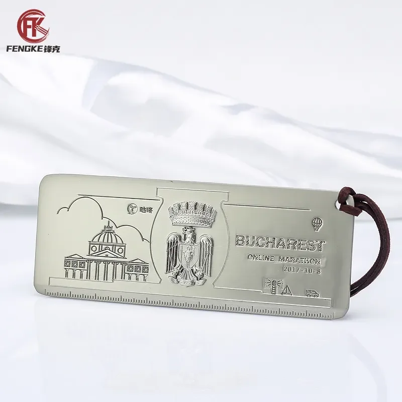 Customized Logo Square Solid Figure Gold Metal Alloy Medals With Colorful Ribbon