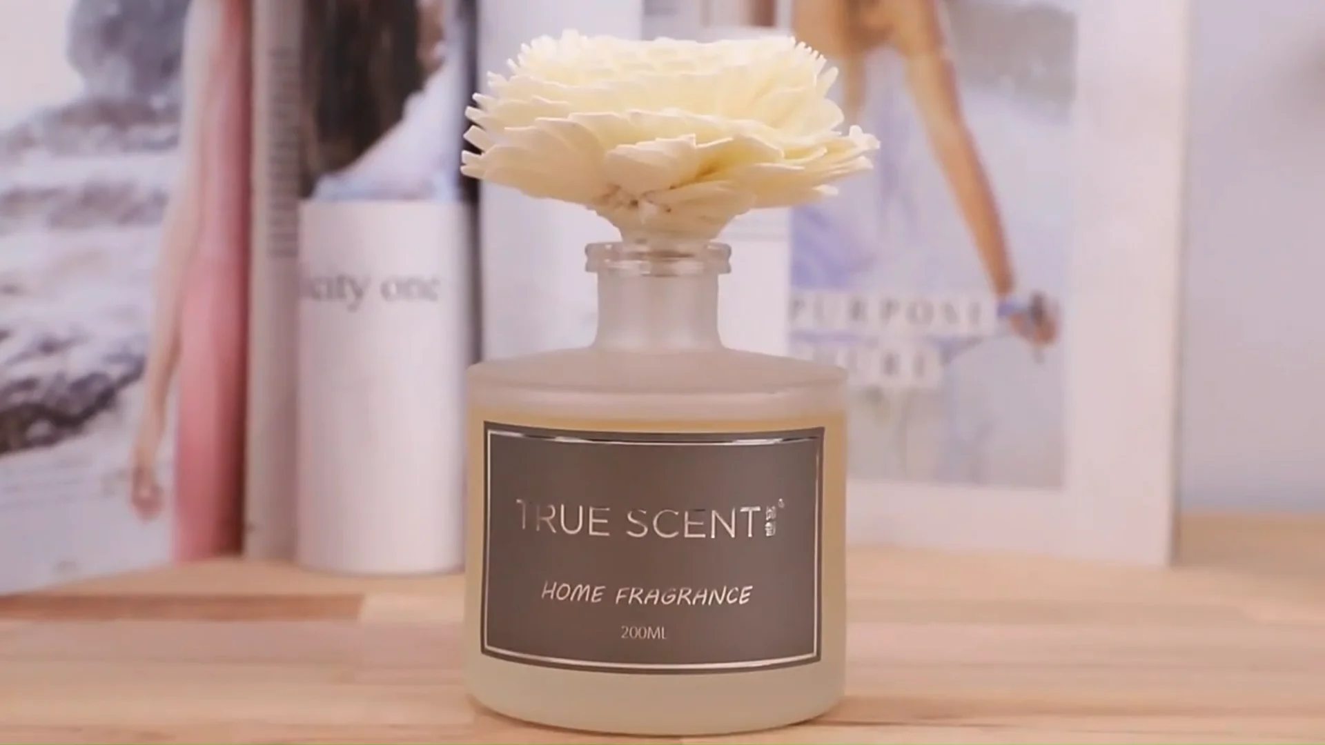 Natural 100ml White Cylindrical Glass Bottle Home Fragrance Reed