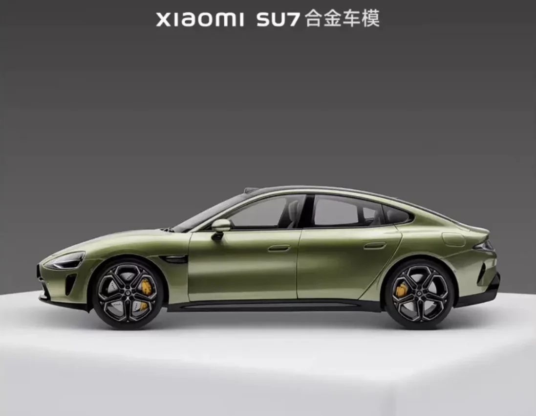 2024 New Style 1:18 Xiao Mi SU7 Alloy Sports Car Model - Diecast