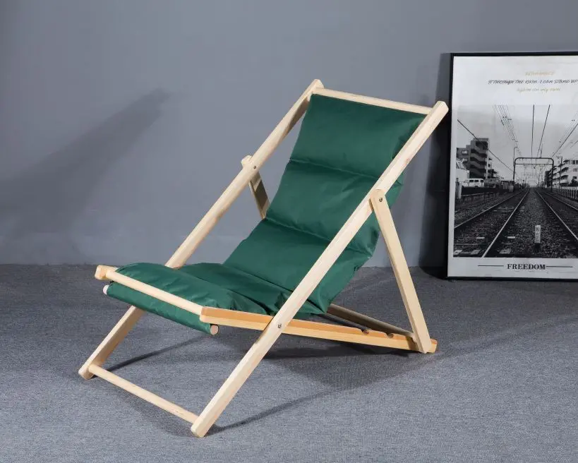 deck chair with pillow