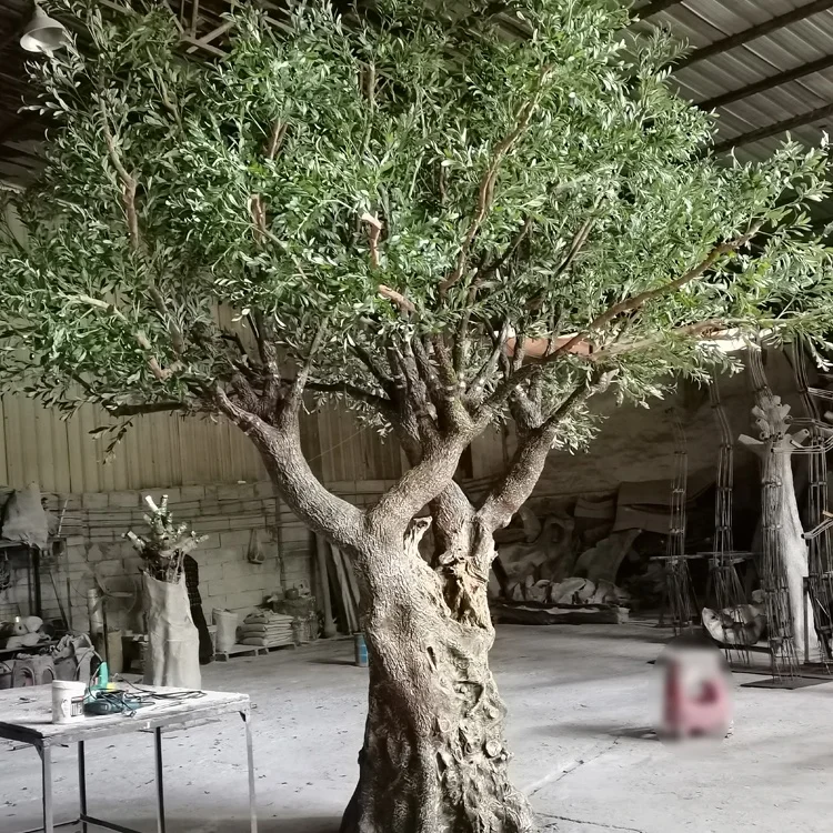 Индивидуальный размер и форма искусственного оливкового дерева для украшения сада