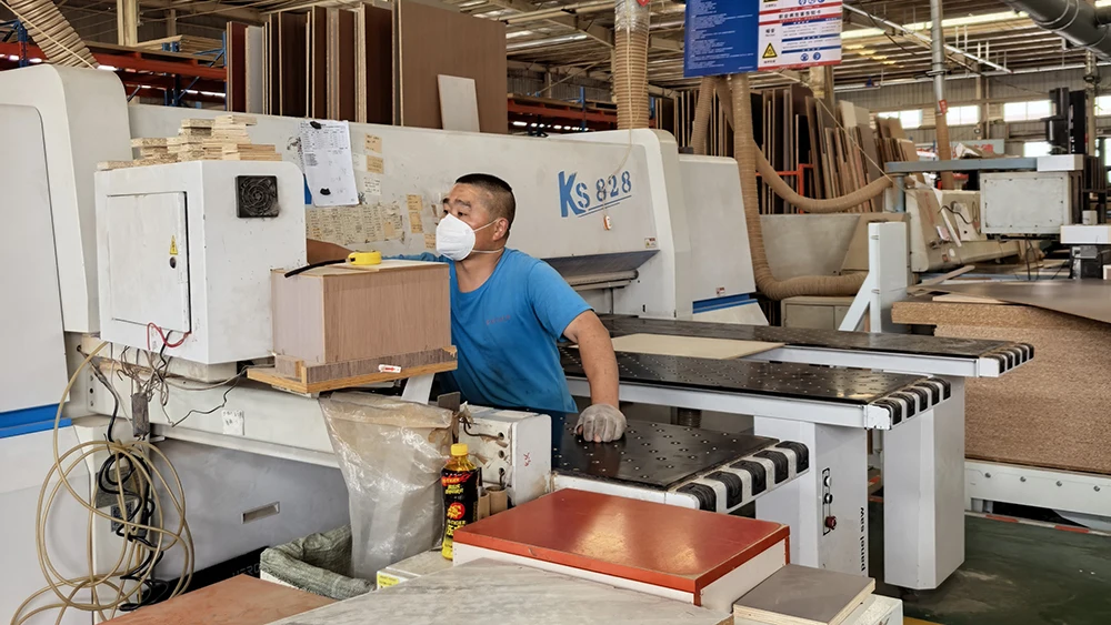 Chengdu Muyuxi Furniture Co., Ltd.