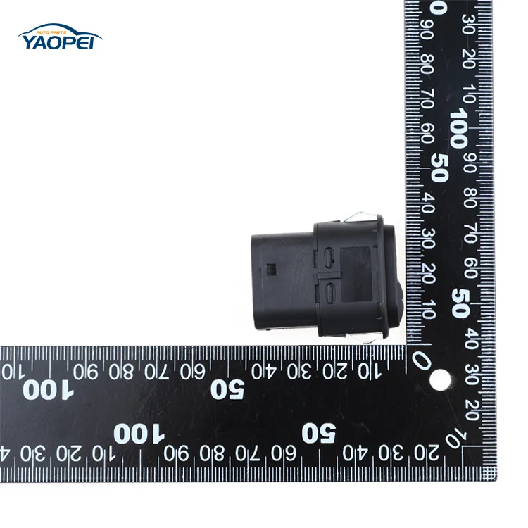 12 B 92.3709 12B92.3709 Car Power  Window Switch for VAZ Lada 0101