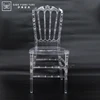 Sedia corona trasparente