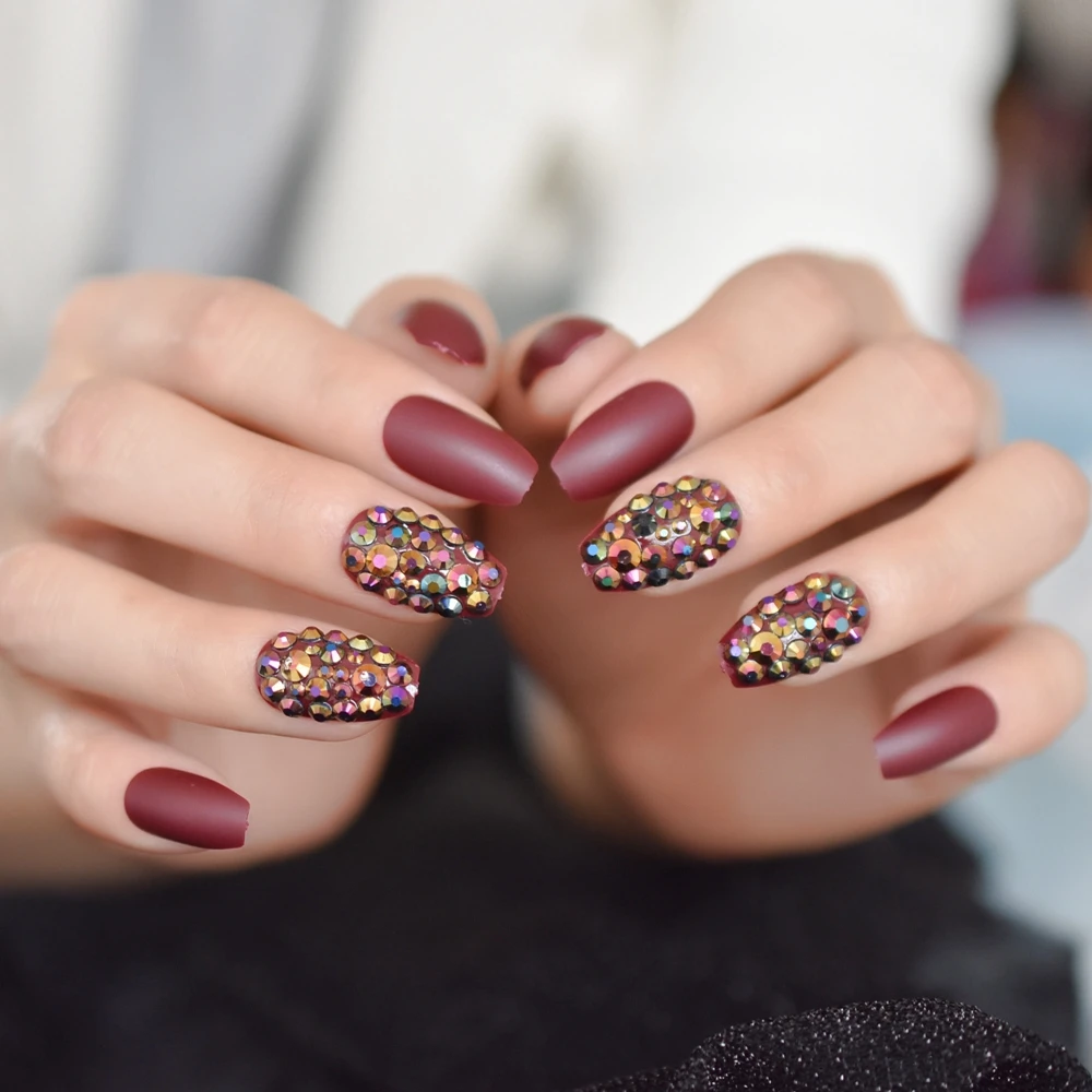 Maroon 3D Nails with Sparkling Detail