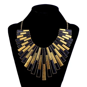 Wholesale personality Yellow and black color matching alloy necklace new design big chunky necklace